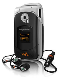 Sony Ericsson W300i: Walkman-Handy im Klappformat